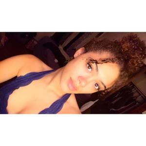 Meet your Posher, Brianne